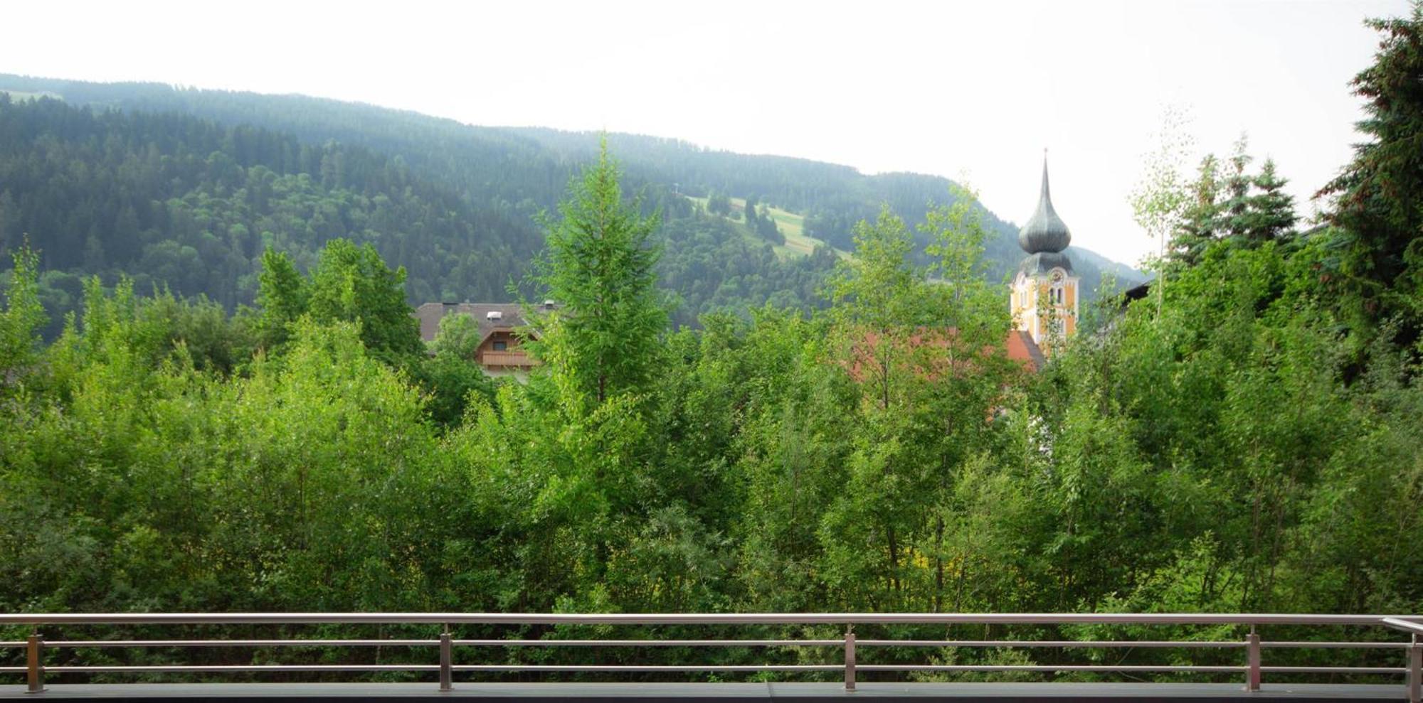 Appartementhaus Crystal Apartment *